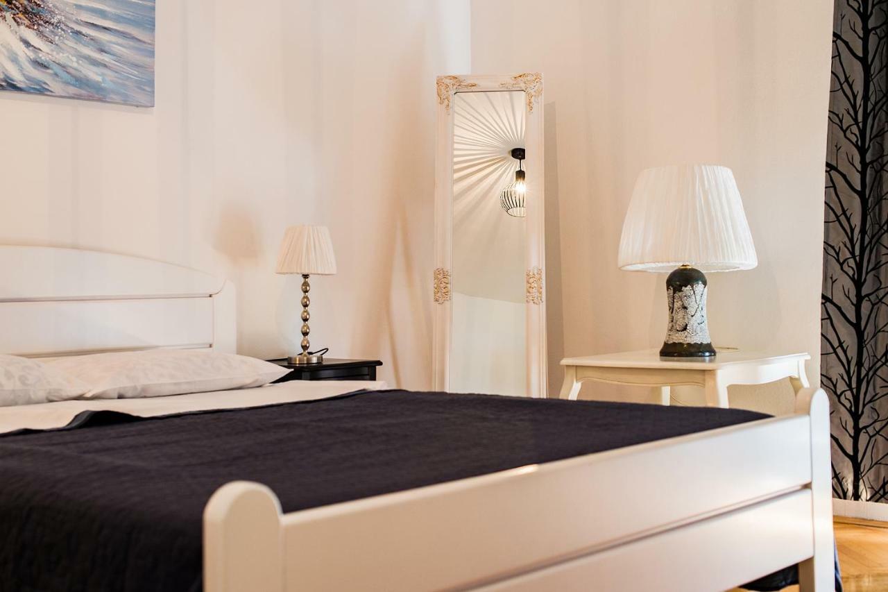 Apartments Lara & Ante Split Zewnętrze zdjęcie